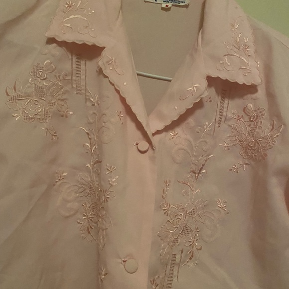 Vintage Embroidered Pink Button Up Blouse - Picture 2 of 3